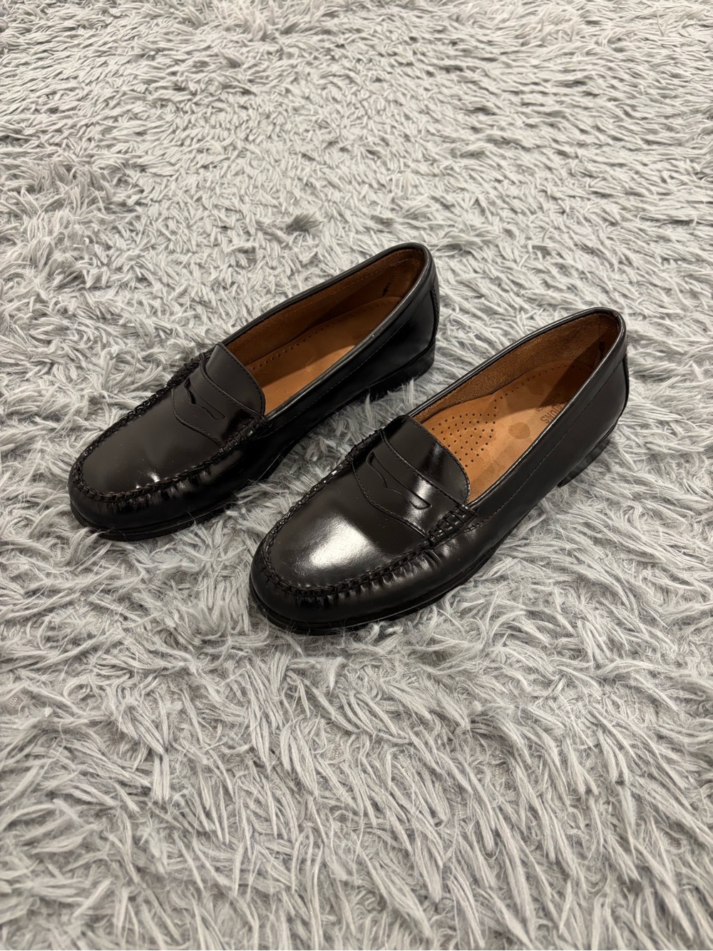 GH Bass Women’s Weejuns Wayfarer Penny Loafers Size 8.5 Black Shoes Office Work